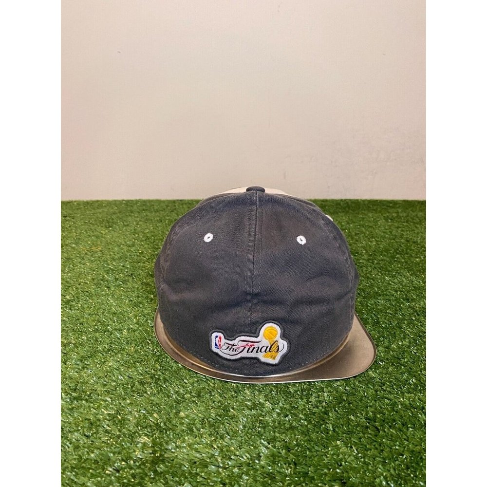 Retro adidas Los Angeles Laker 2010 NBA Final Locker Room OSFA fitted hat NWT - Picture 5 of 12